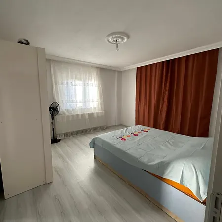 Havuz ,barbekue Ve Goel Manzarali Bir Tatil *