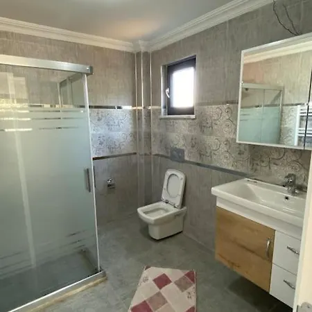 Hotel Havuz ,barbekue Ve Goel Manzarali Bir Tatil