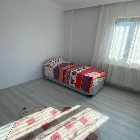 Hotel Havuz ,barbekue Ve Goel Manzarali Bir Tatil *