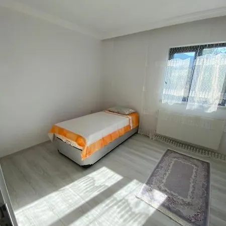 Hotel Havuz ,barbekue Ve Goel Manzarali Bir Tatil *